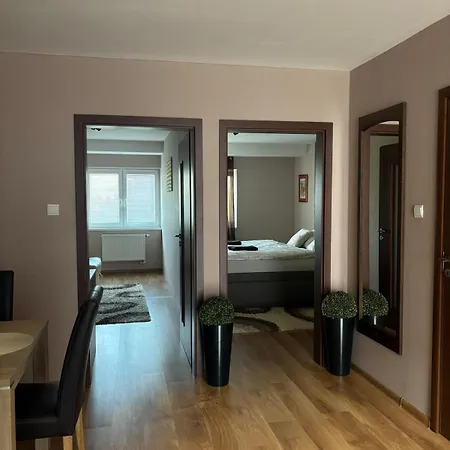 Mimi * Veľký Slavkov